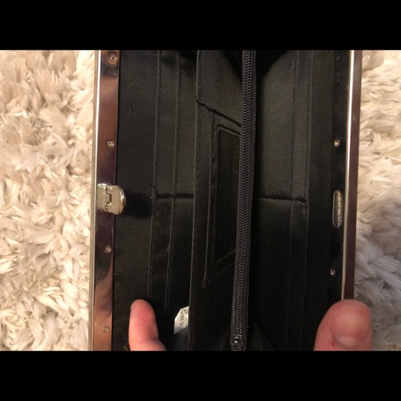 Beach Design Wallet - Picture 3 of 3